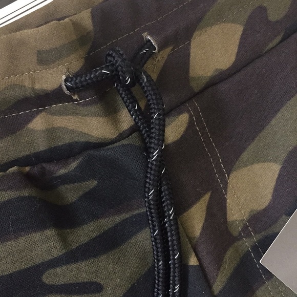 NWT Royal Blue Apparel Jogger in Olive Camo - Picture 14 of 16